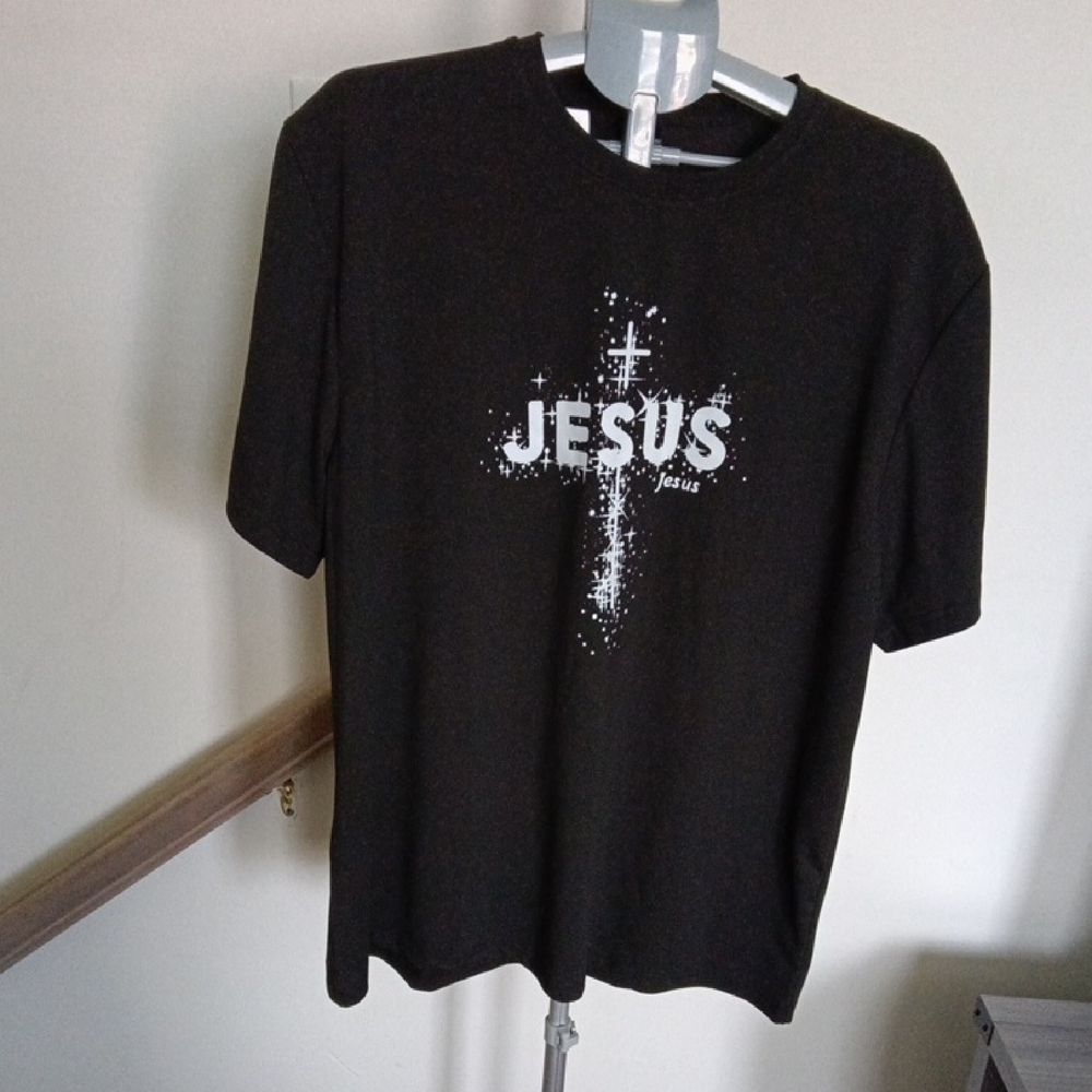 Black Jesus Graphic Tee - Men's Religious T-Shirt